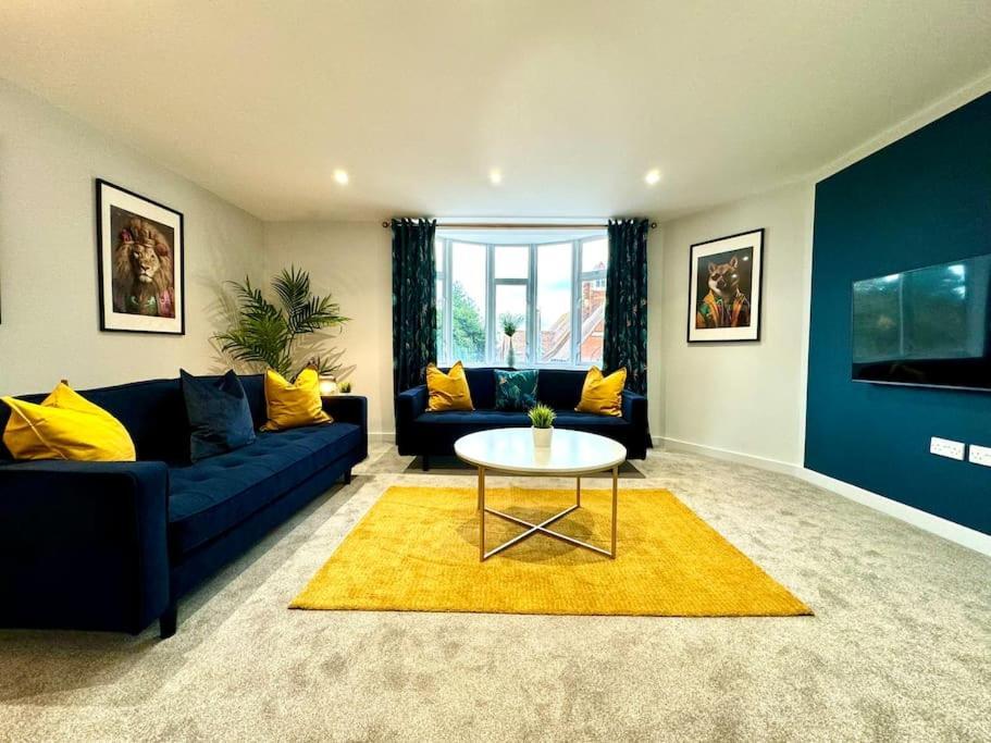 3Br Westbourne Delight - Near Beach & Bournemouth! Exterior photo
